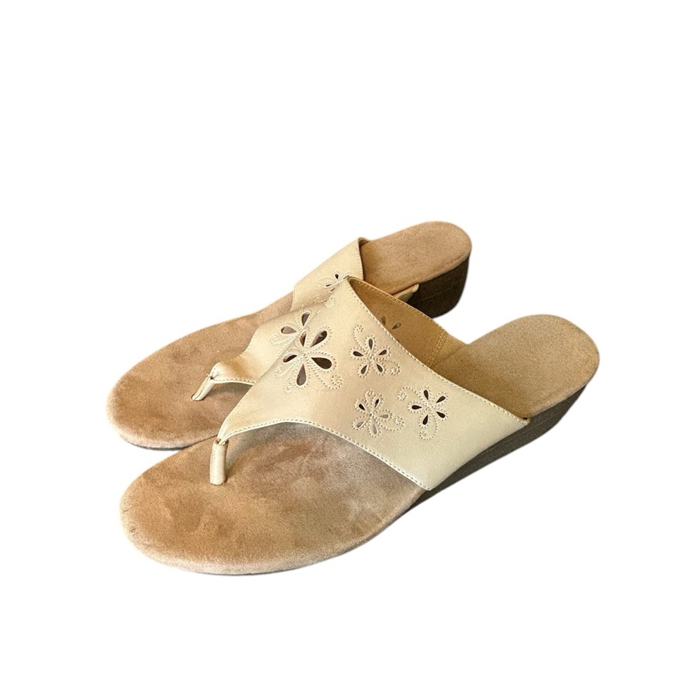 Elegant Beige Women's Sandals